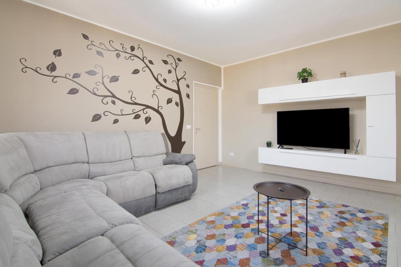 Colico Center Daire Dış mekan fotoğraf