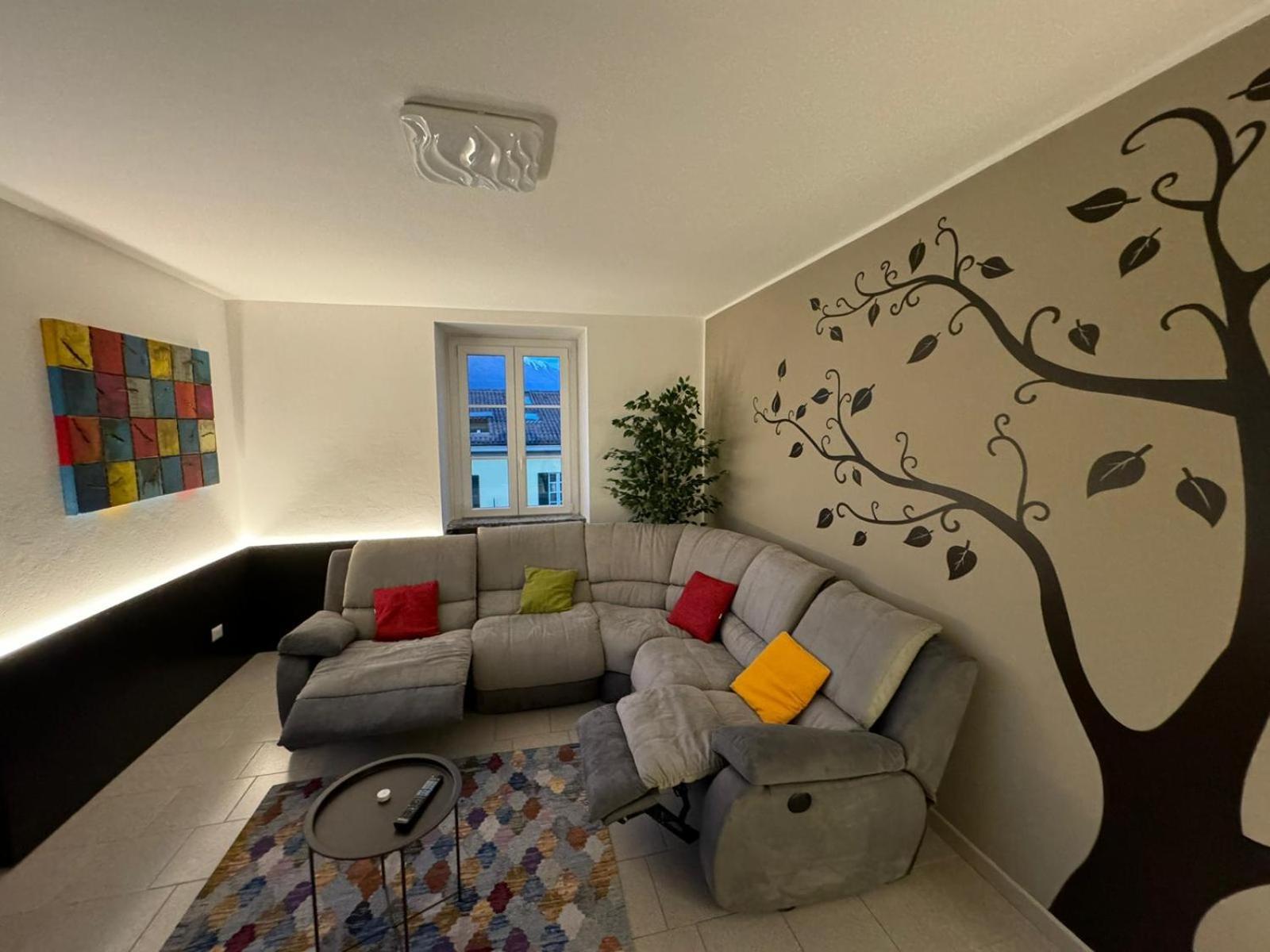 Colico Center Daire Dış mekan fotoğraf