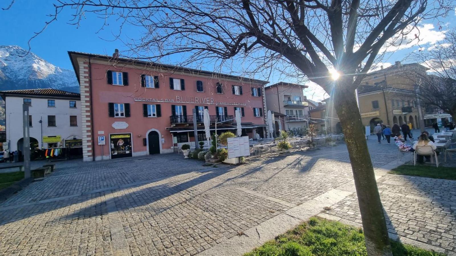 Colico Center Daire Dış mekan fotoğraf
